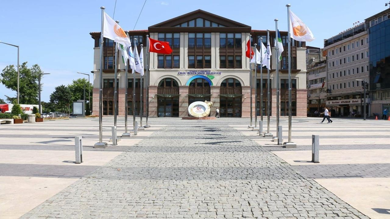 Ordu’da Yeni Yıl Tedbirleri Tamam: Büyükşehir Belediyesi 7/24 Sahada
