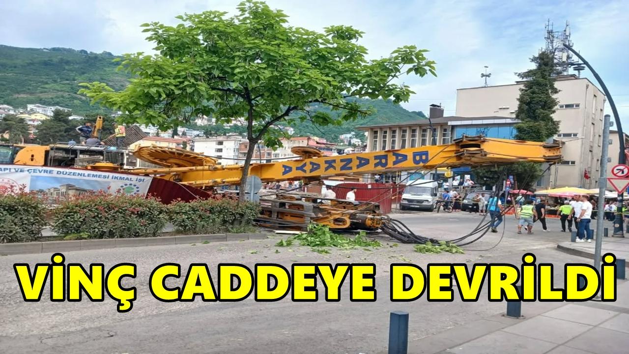 Ordu’da Vinç Devrildi, Facia Kıl Payı Atlatıldı!
