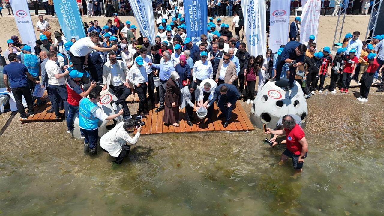 OYAK Çimento’dan Marmara Denizi’ne Sürdürülebilir Gelecek Yatırımı:  “Yaşamın İzinde: Deniz Yuvaları Projesi” Darıca Sahili’nde Büyüyor